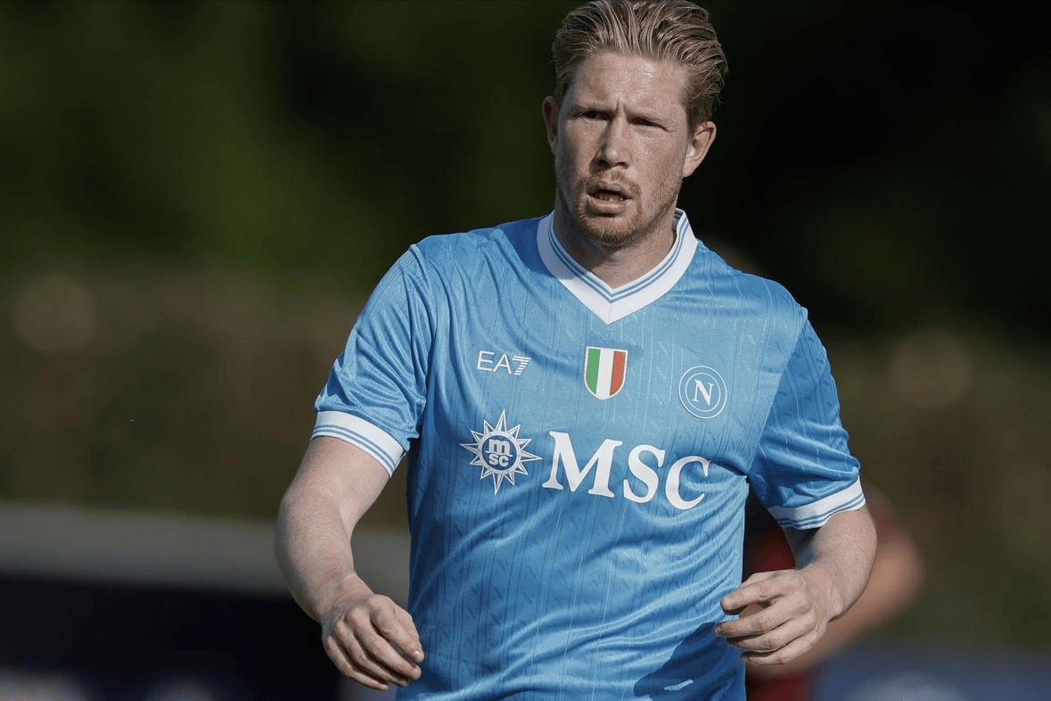 中场核心跑动全场第一，数据炸裂